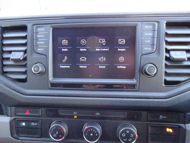 VOLKSWAGEN CRAFTER