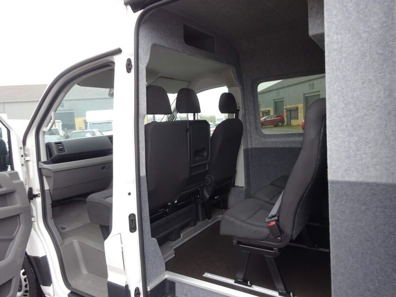 VOLKSWAGEN CRAFTER