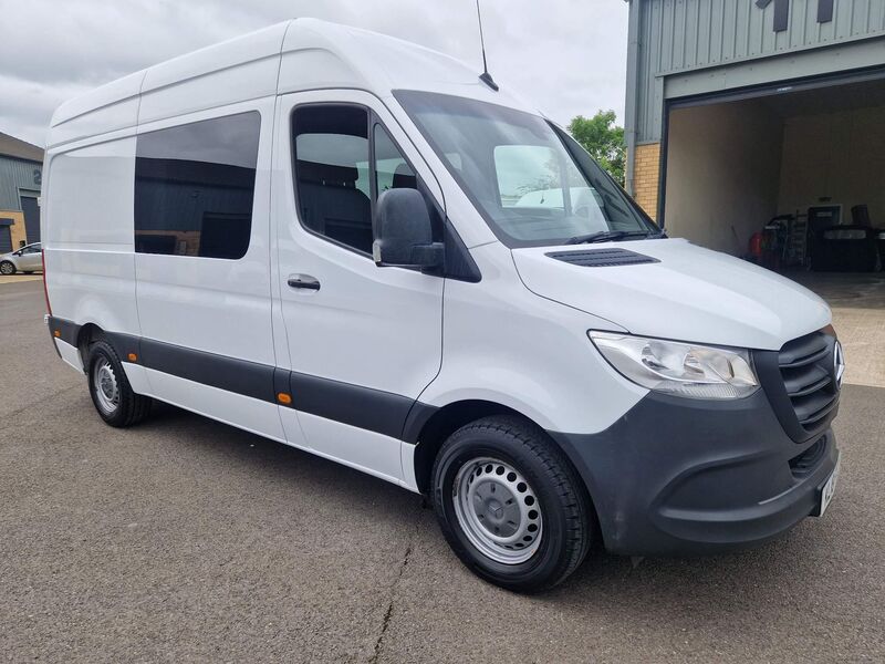 MERCEDES-BENZ SPRINTER