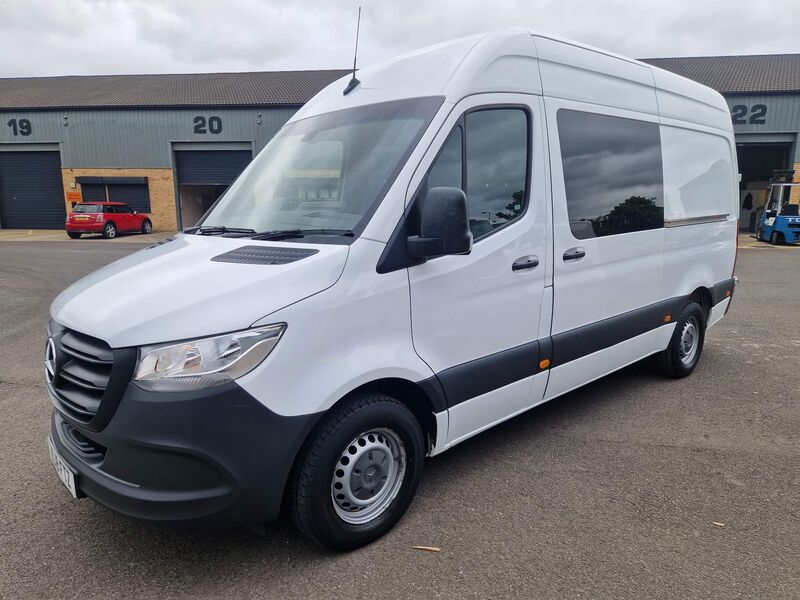 MERCEDES-BENZ SPRINTER