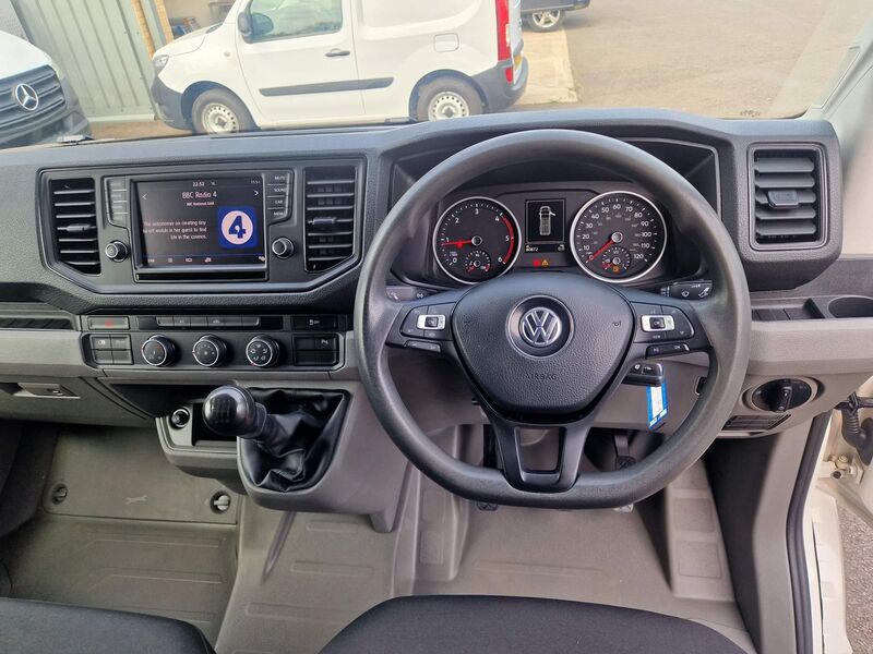 VOLKSWAGEN CRAFTER