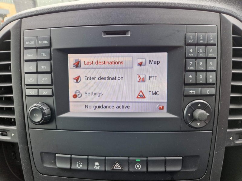 MERCEDES-BENZ VITO
