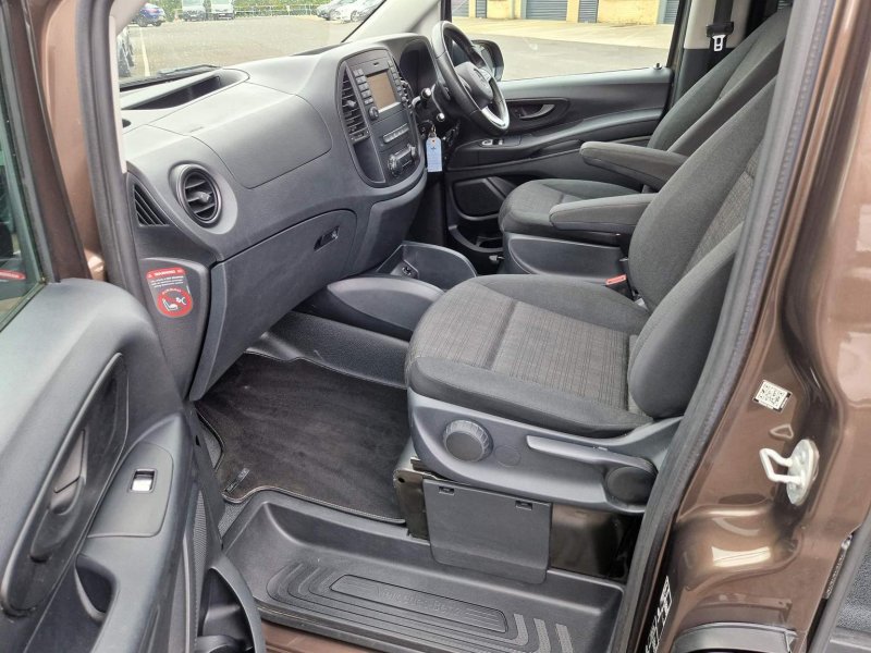 MERCEDES-BENZ VITO