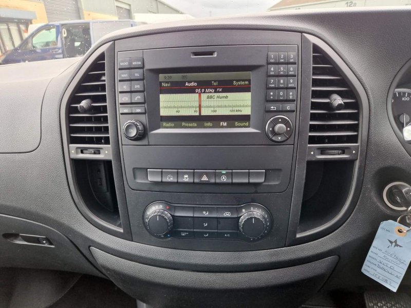 MERCEDES-BENZ VITO