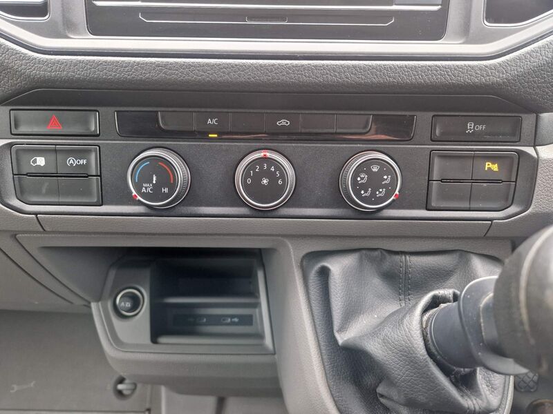 VOLKSWAGEN CRAFTER