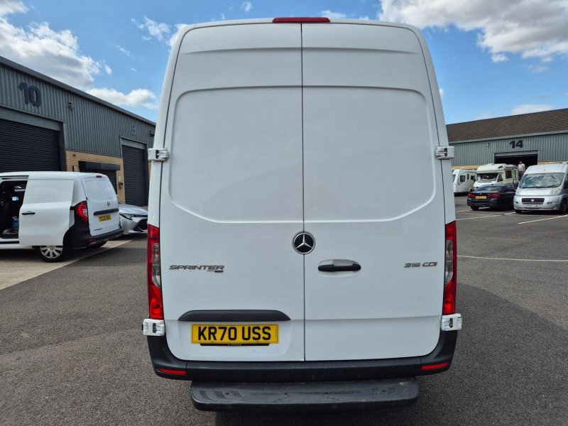 MERCEDES-BENZ SPRINTER