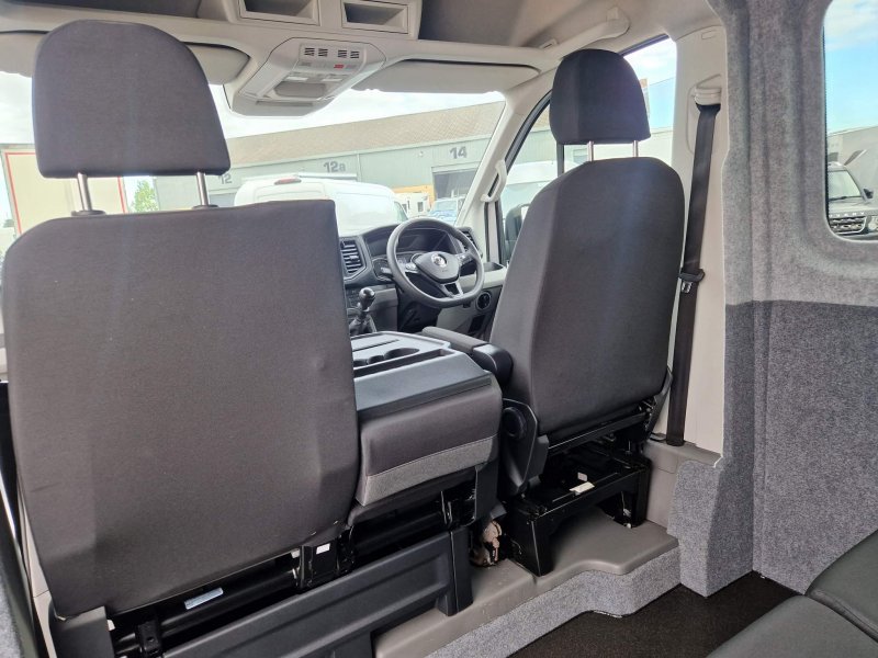 VOLKSWAGEN CRAFTER