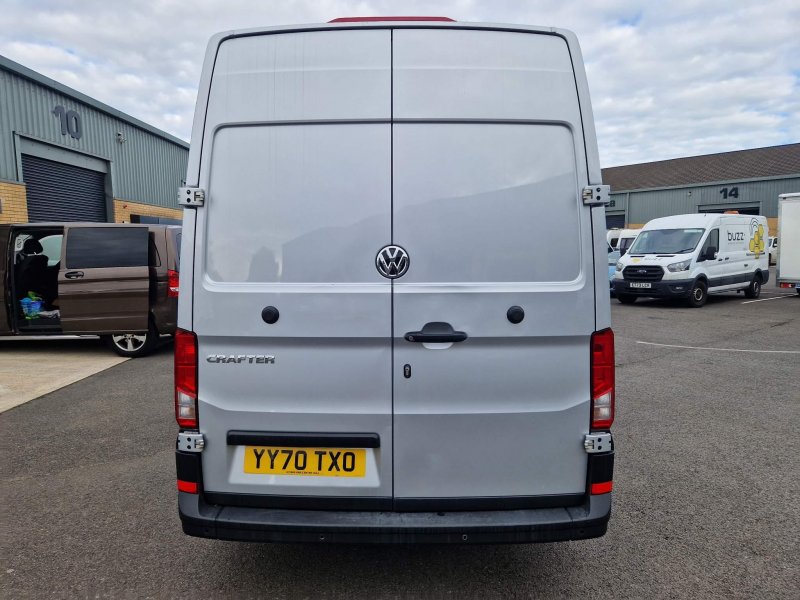 VOLKSWAGEN CRAFTER