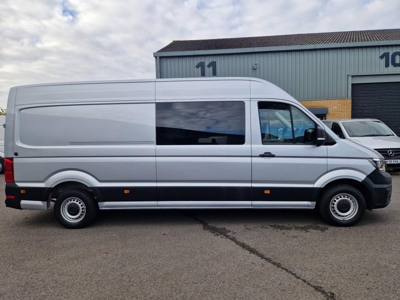 VOLKSWAGEN CRAFTER