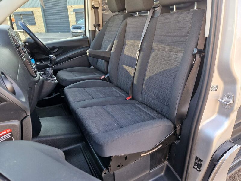 MERCEDES-BENZ VITO