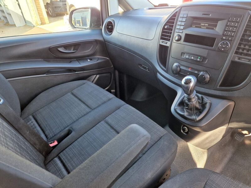 MERCEDES-BENZ VITO