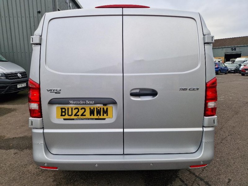 MERCEDES-BENZ VITO