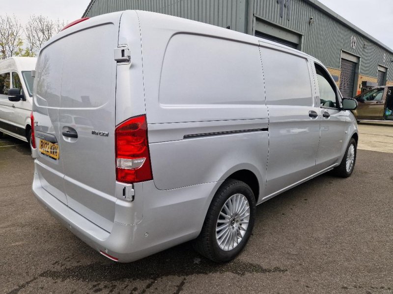 MERCEDES-BENZ VITO