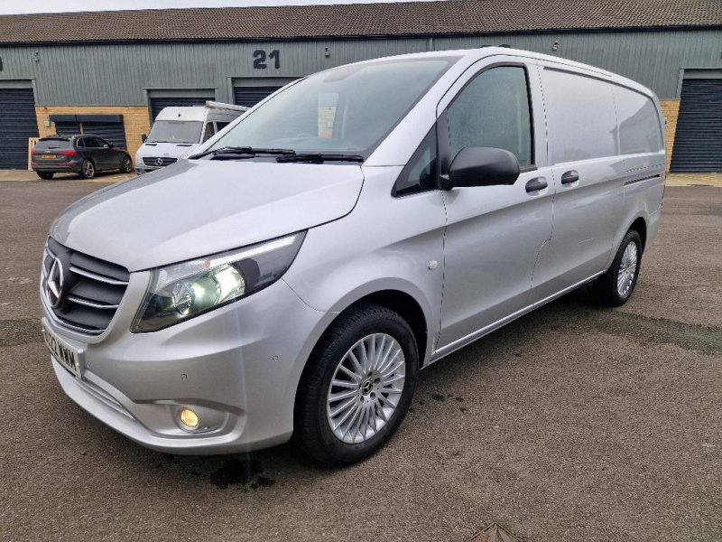 MERCEDES-BENZ VITO