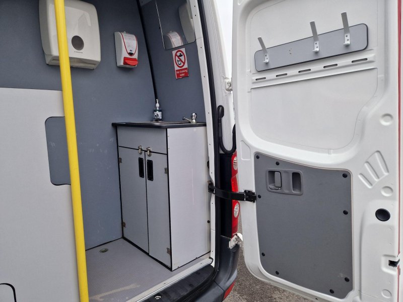 VOLKSWAGEN CRAFTER