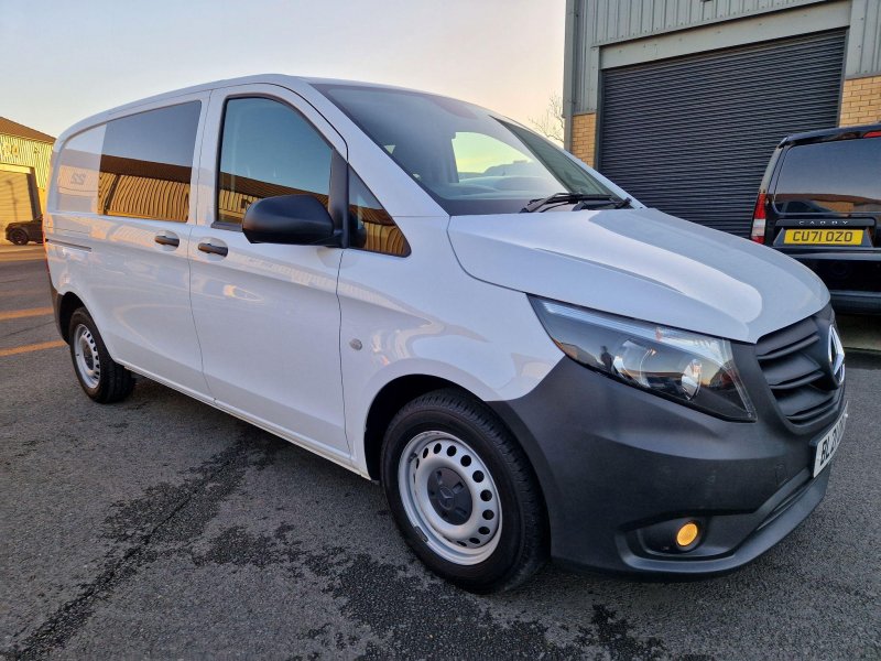 MERCEDES-BENZ VITO