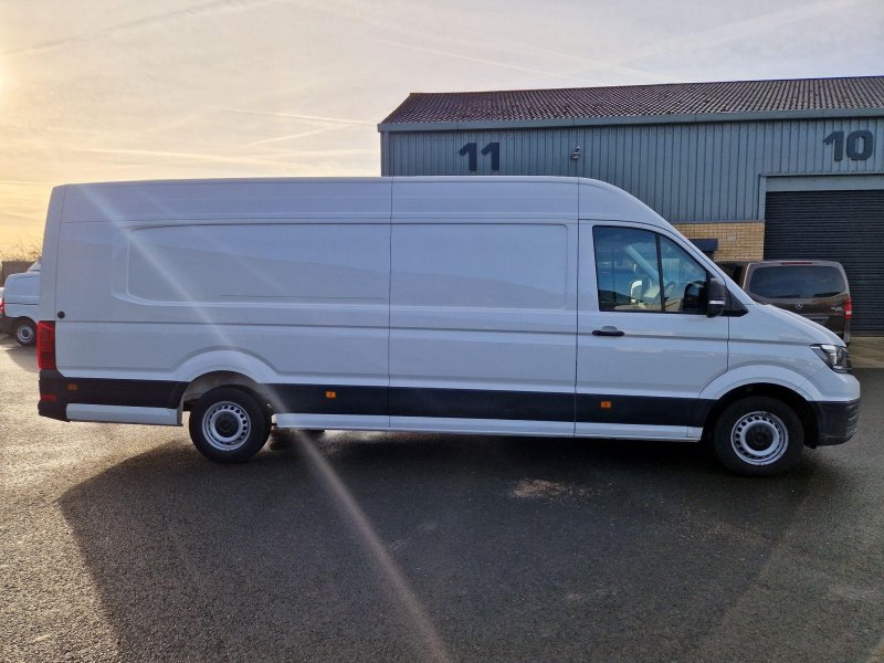 VOLKSWAGEN CRAFTER