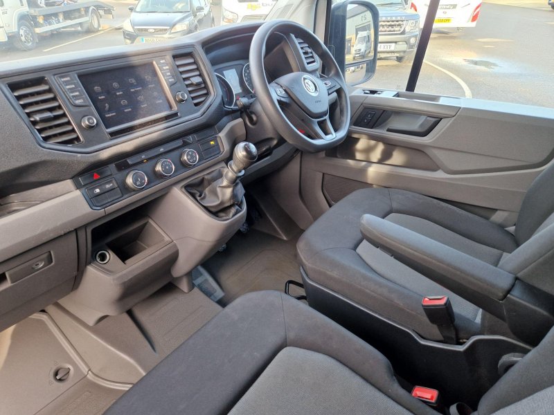 VOLKSWAGEN CRAFTER