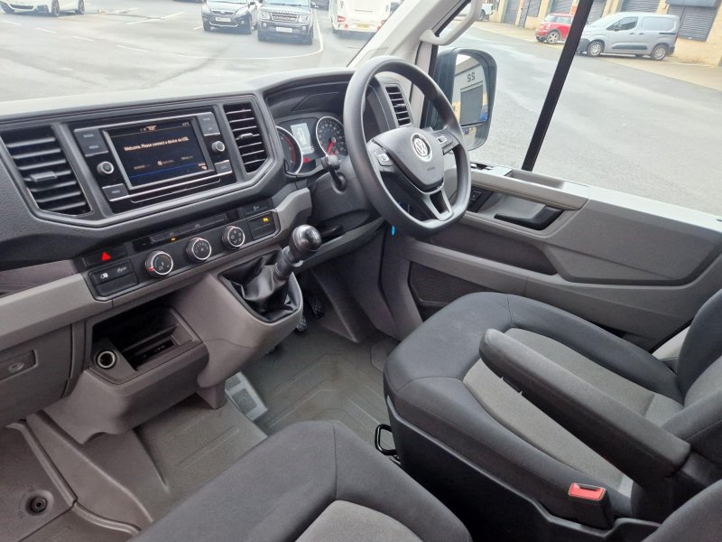 VOLKSWAGEN CRAFTER