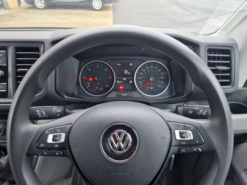 VOLKSWAGEN CRAFTER