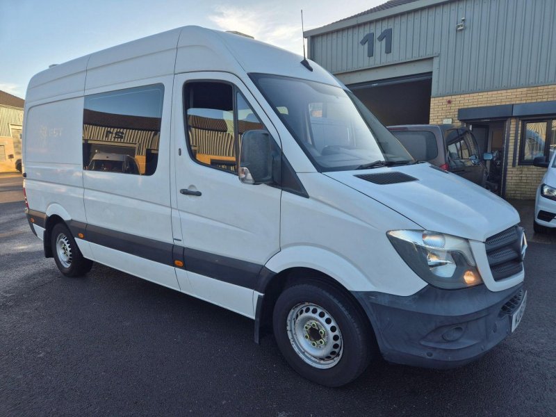MERCEDES-BENZ SPRINTER