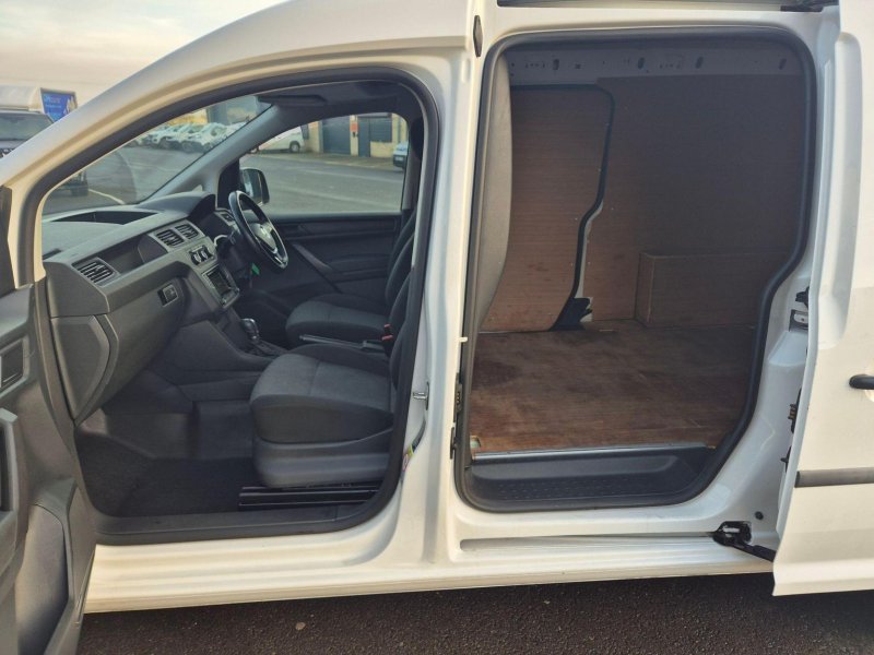 VOLKSWAGEN CADDY MAXI