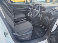 VAUXHALL COMBO