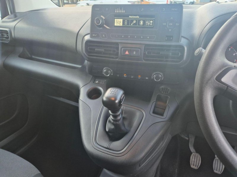 VAUXHALL COMBO