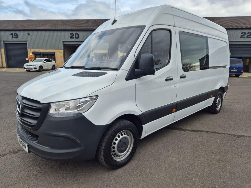 MERCEDES-BENZ SPRINTER