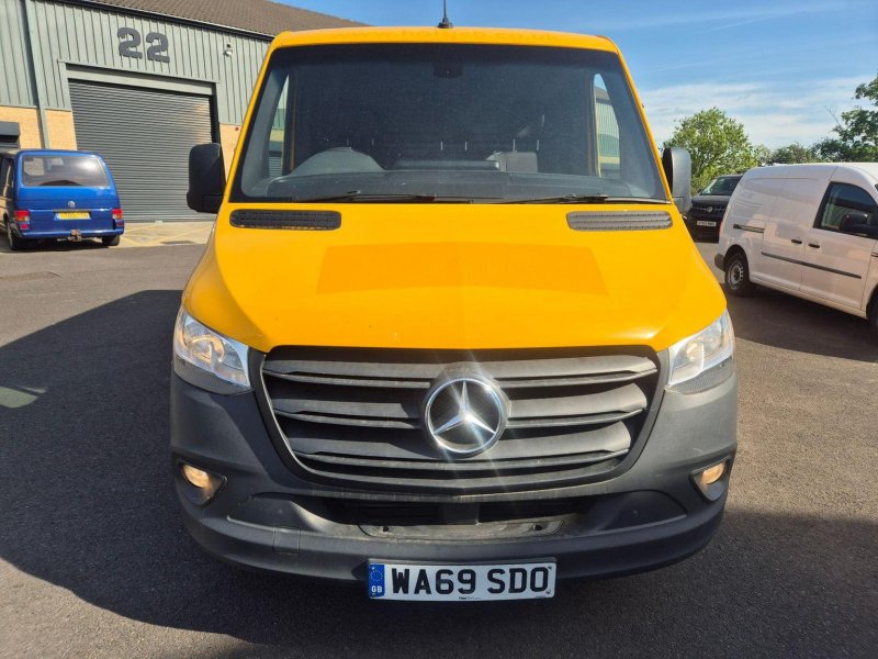MERCEDES-BENZ SPRINTER