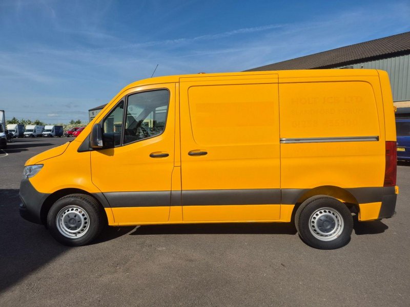 MERCEDES-BENZ SPRINTER