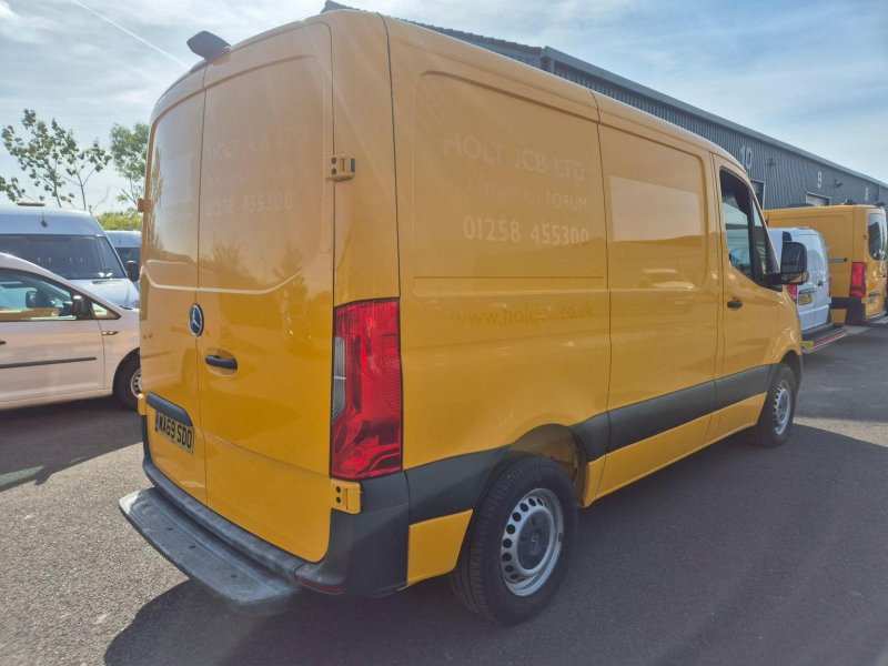 MERCEDES-BENZ SPRINTER