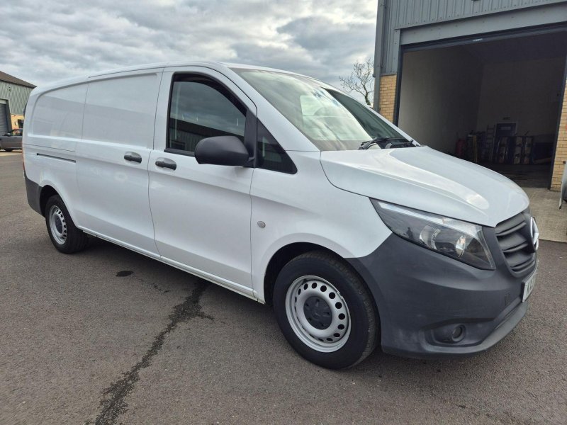MERCEDES-BENZ VITO