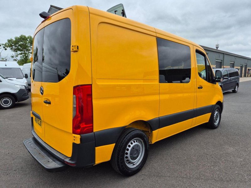 MERCEDES-BENZ SPRINTER