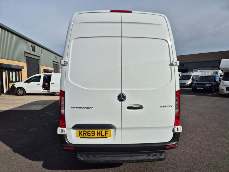 MERCEDES-BENZ SPRINTER