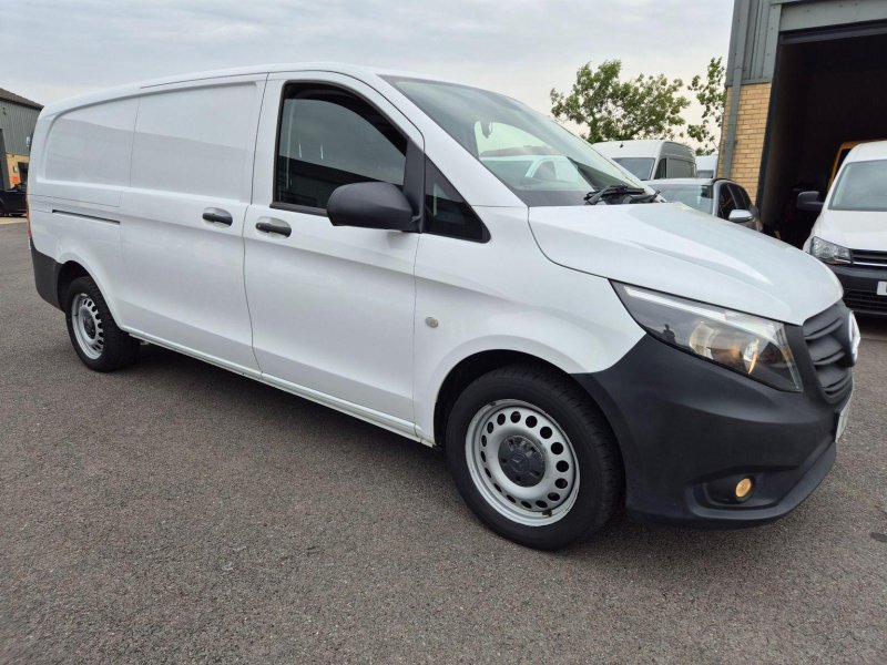 MERCEDES-BENZ VITO