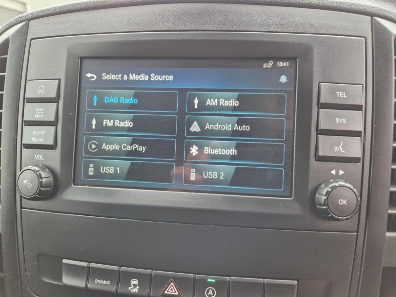 MERCEDES-BENZ VITO