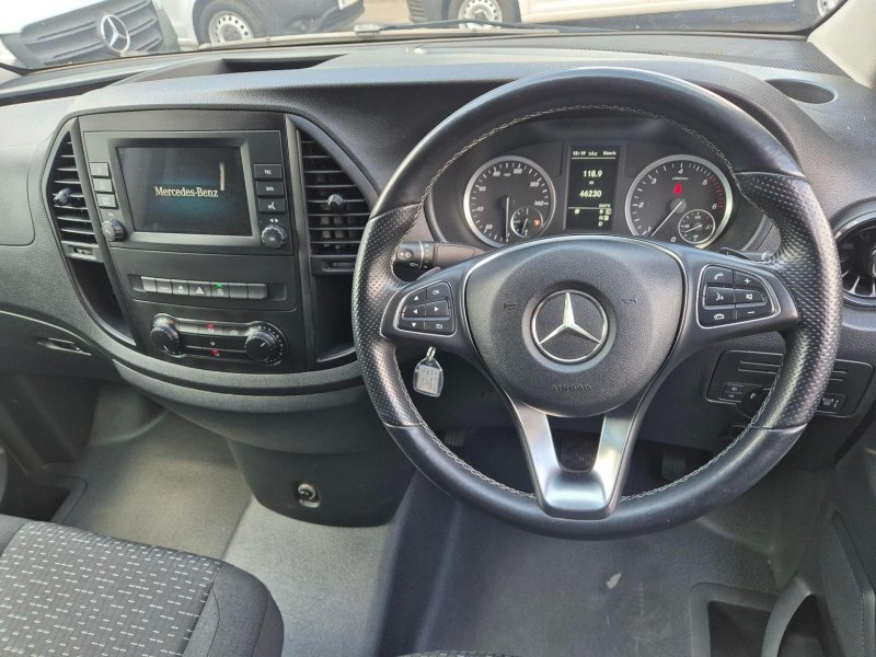 MERCEDES-BENZ VITO