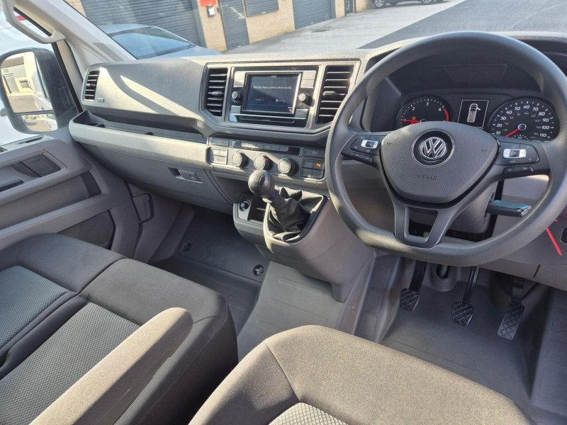 VOLKSWAGEN CRAFTER