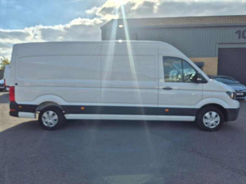 VOLKSWAGEN CRAFTER