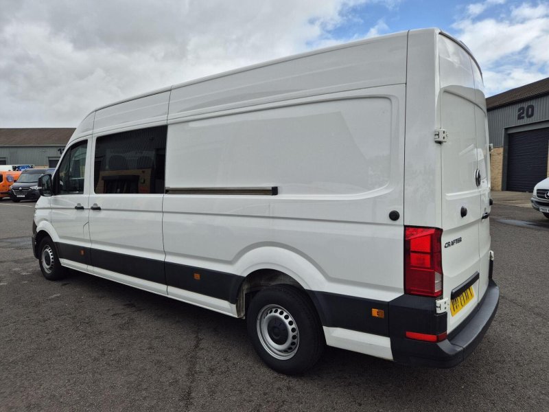 VOLKSWAGEN CRAFTER
