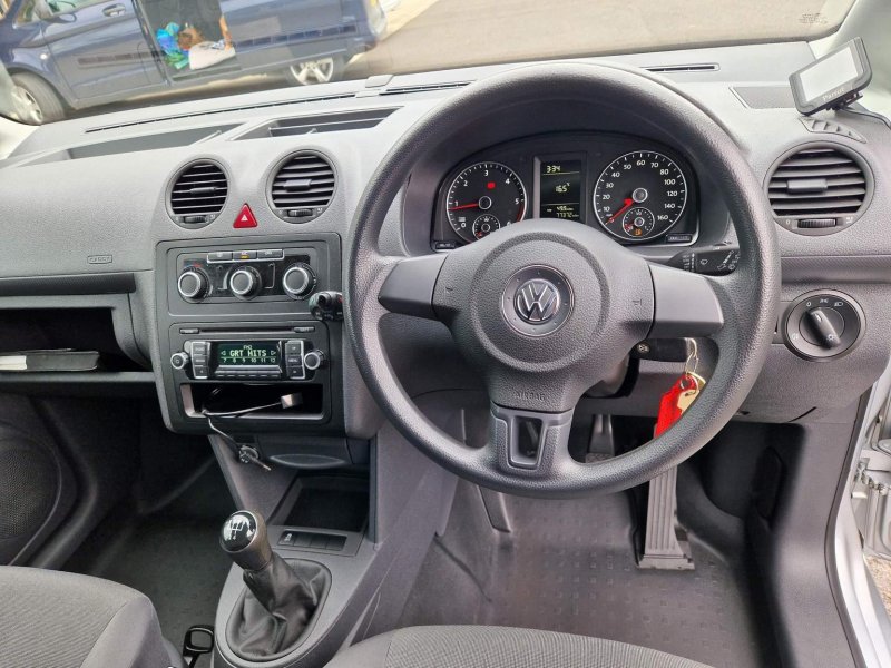 VOLKSWAGEN CADDY