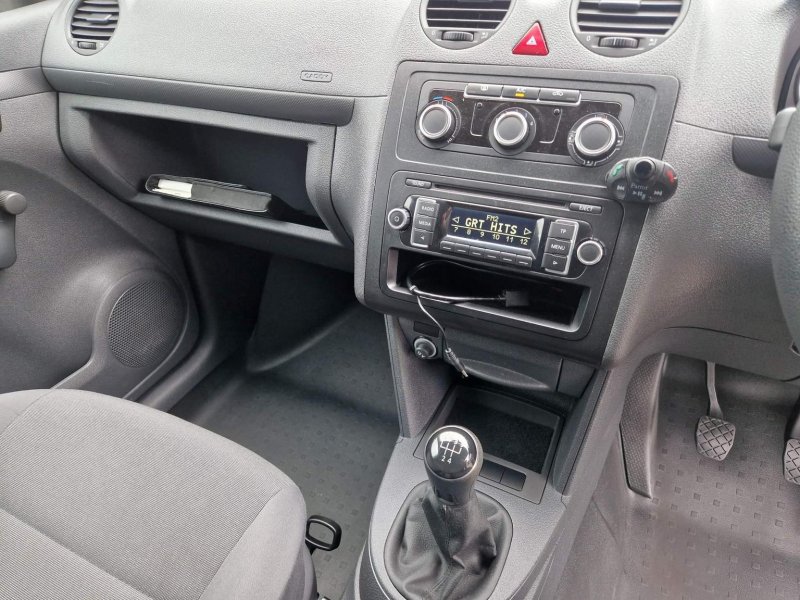 VOLKSWAGEN CADDY