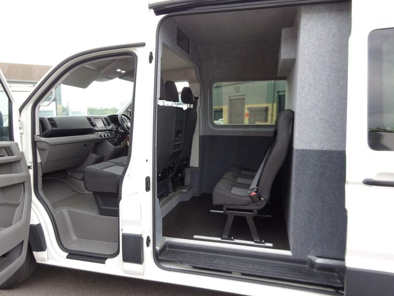 VOLKSWAGEN CRAFTER