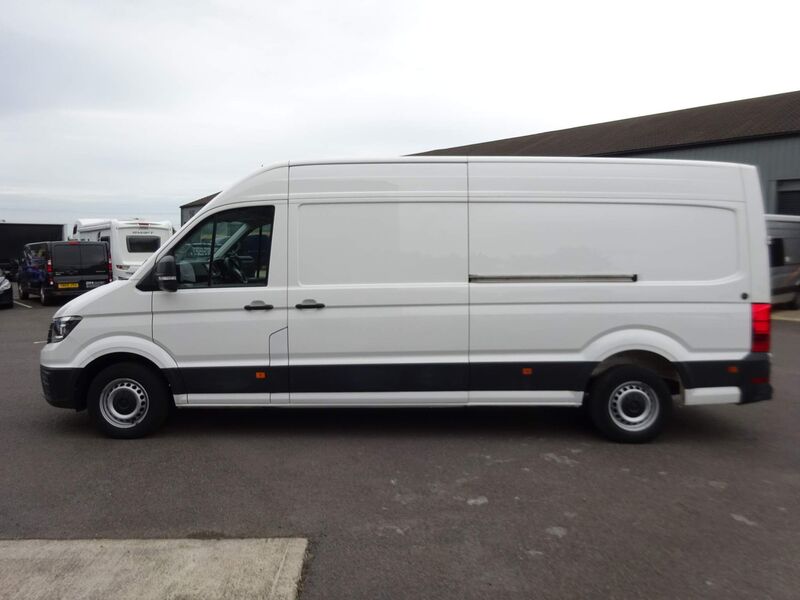 VOLKSWAGEN CRAFTER