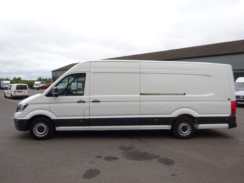 VOLKSWAGEN CRAFTER