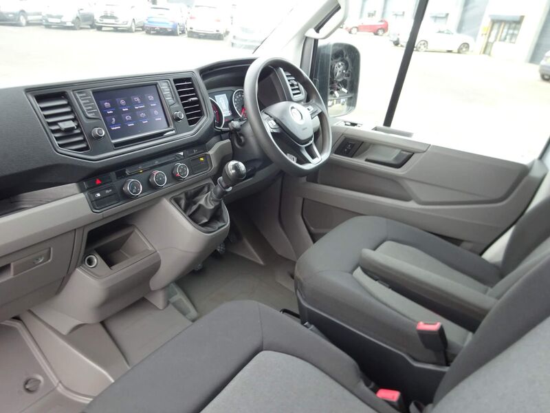 VOLKSWAGEN CRAFTER