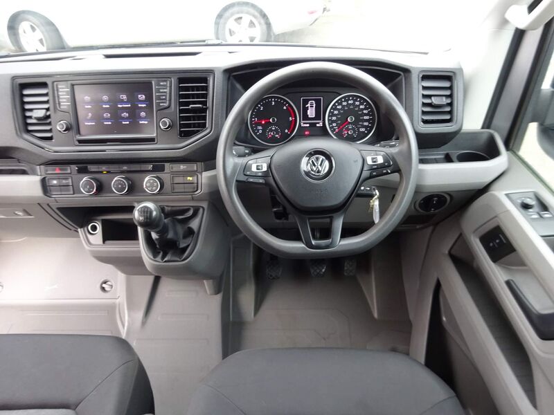 VOLKSWAGEN CRAFTER