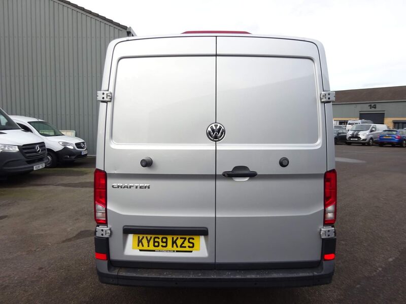 VOLKSWAGEN CRAFTER