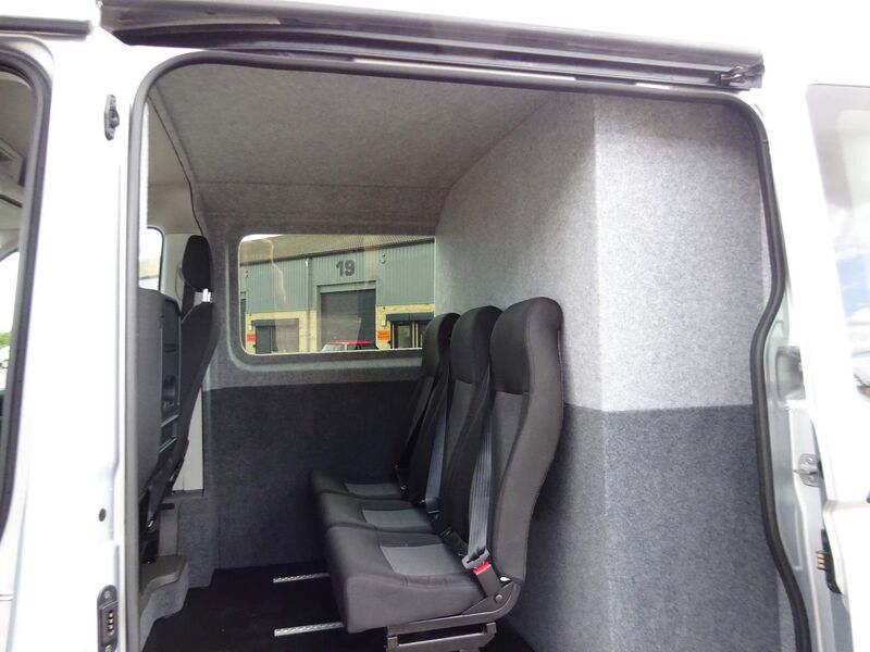 VOLKSWAGEN CRAFTER